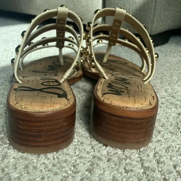 Sam Edelman ivory cream studded slip on sandals with block heel size 7 - Picture 3 of 6